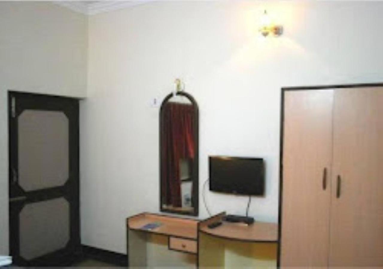 Hotel Venus Inn Bhubaneshwar Bhubaneswar Esterno foto
