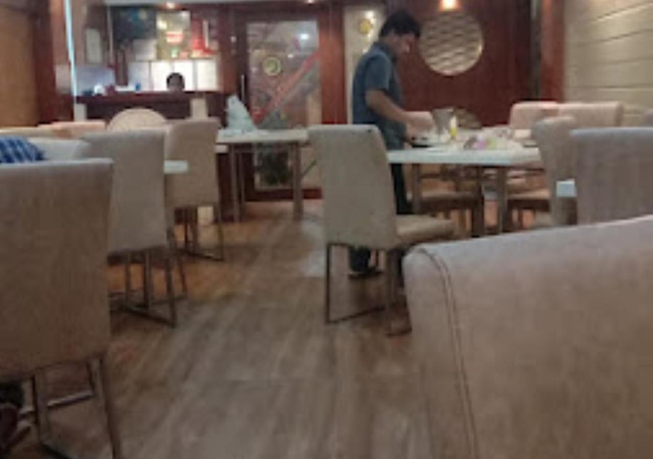 Hotel Venus Inn Bhubaneshwar Bhubaneswar Esterno foto